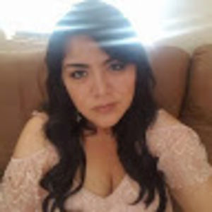 Meet your Posher, Alejandra